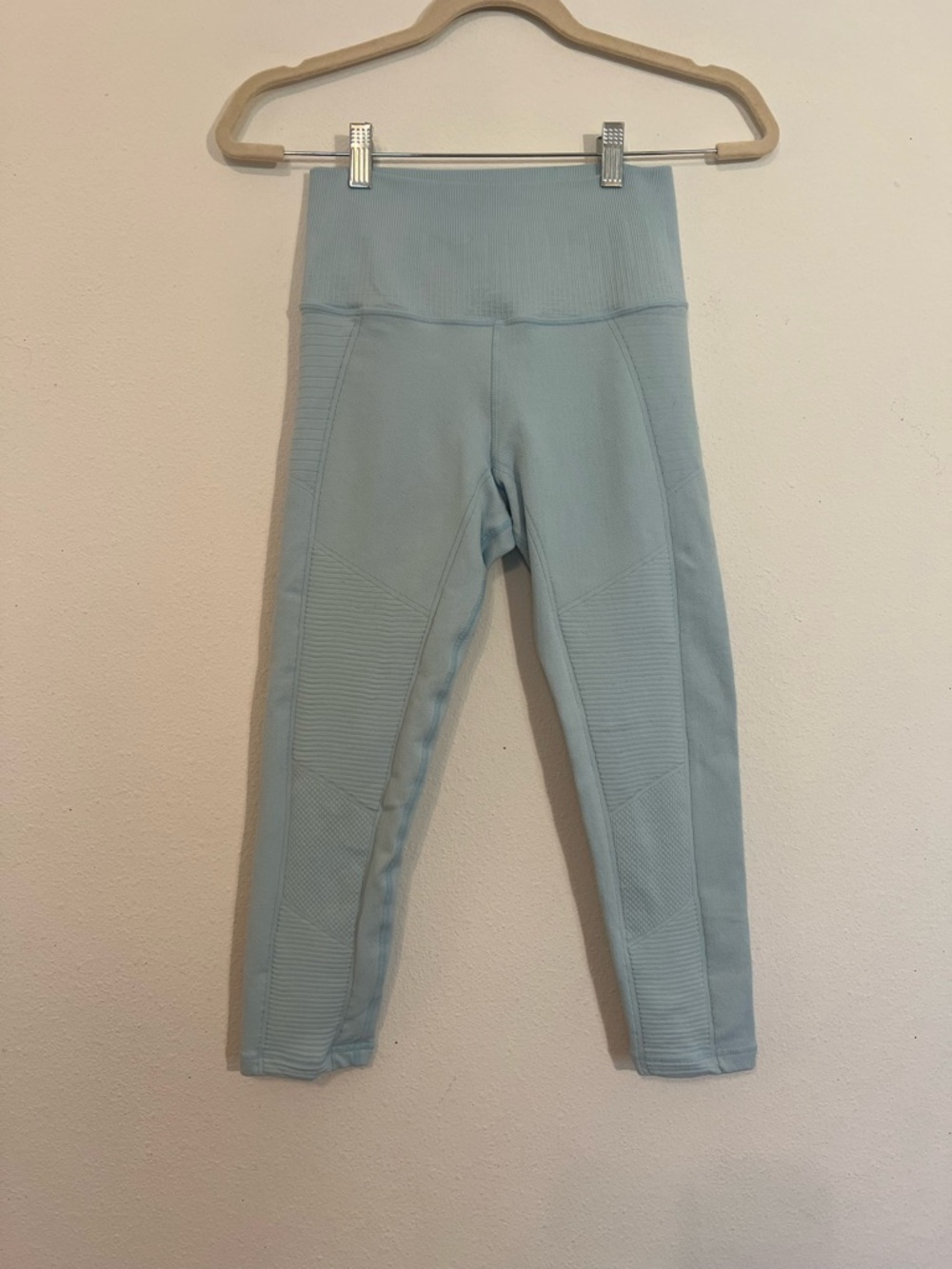 avocado Women’s Light Blue High-Rise Athletic Leggings size XS Extra Small